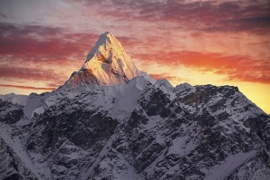 Google предлага виртуална обиколка на Еверест