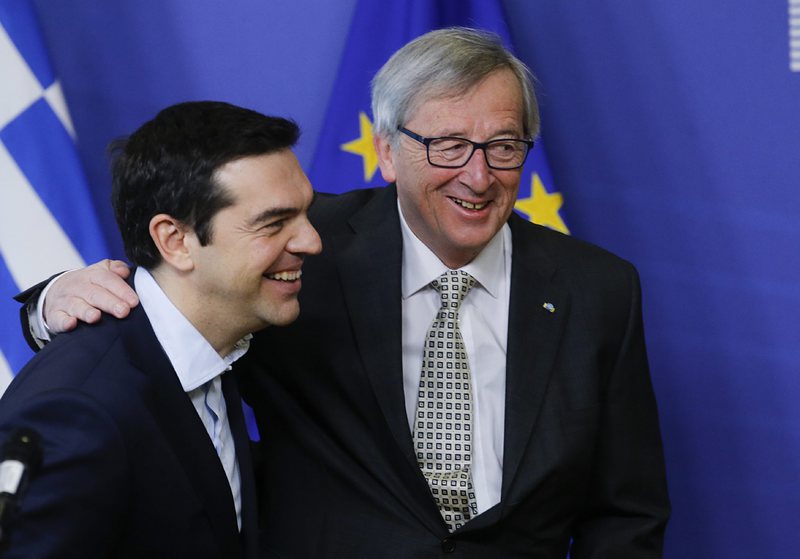 Юнкер: Преговорите между Гърция и кредиторите напредват
