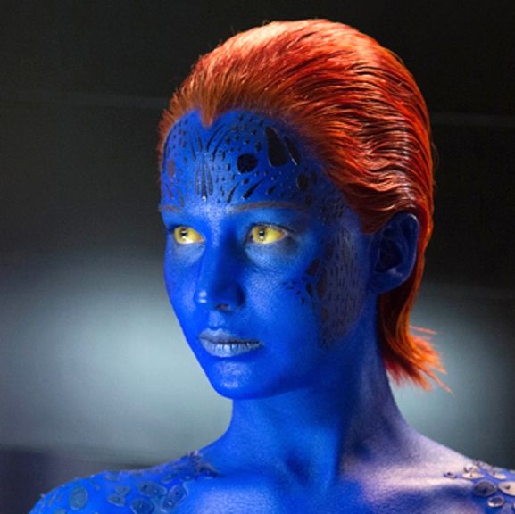 Дженифър Лорънс като Мистик в X-Men: Apocalypse