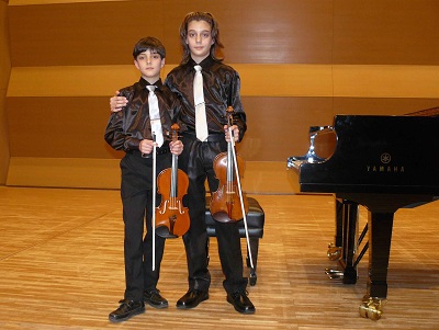 Младите цигулари Алекс и Мартин Зайранови са сред номинираните за наградата