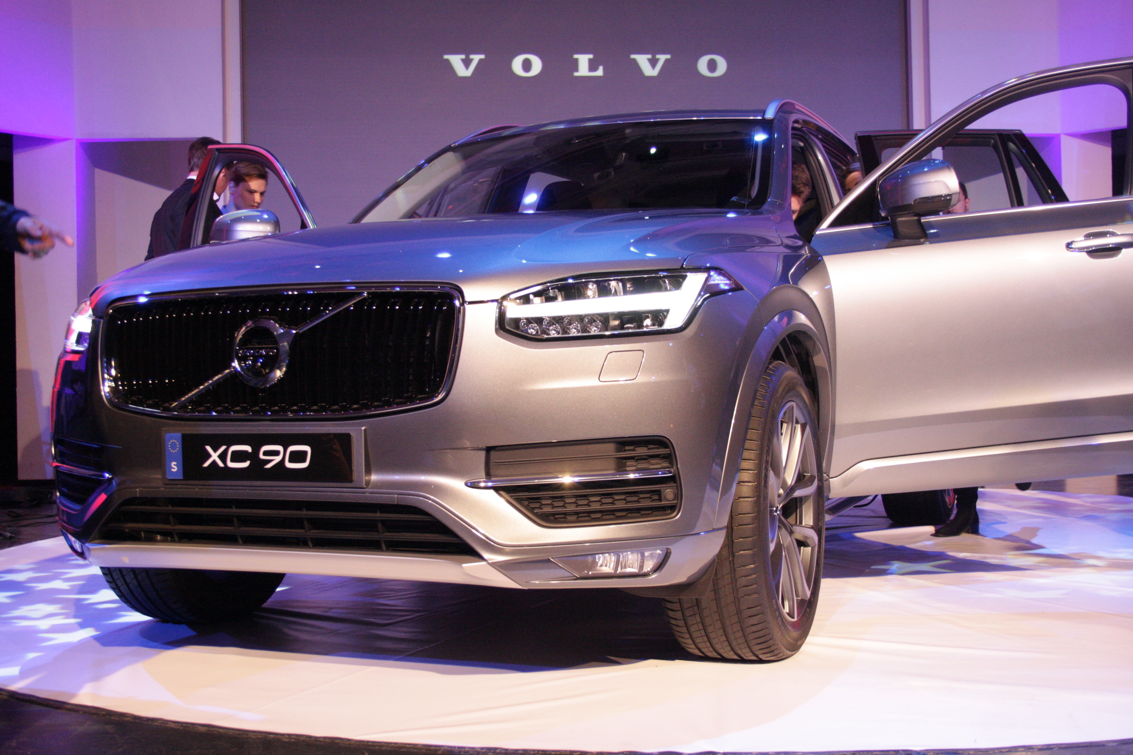 Volvo посочи трите най-големи проблема на шофьорите