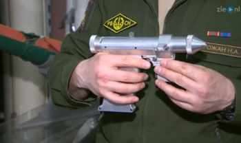 Русия показа в музей лазерни пистолети