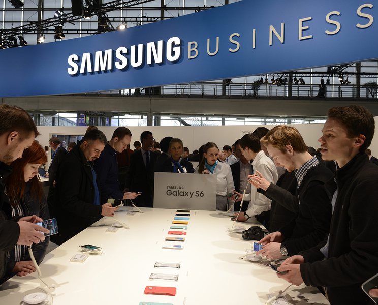 Samsung отчете по-добри от очакваното резултати