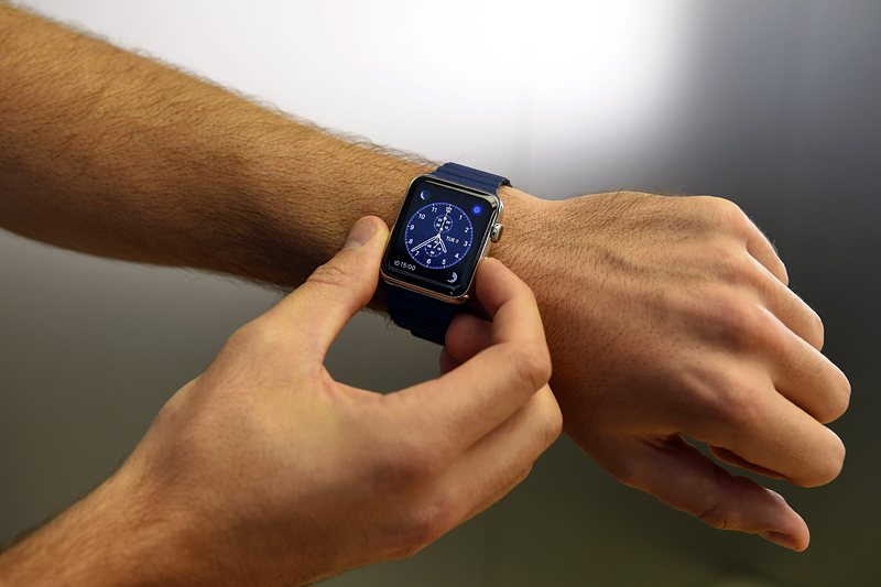 Умният часовник Apple Watch