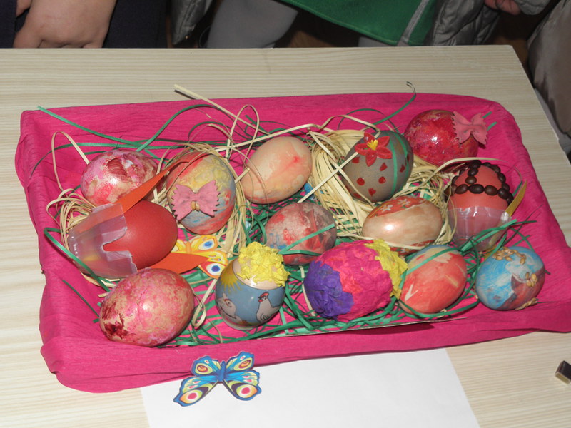 Боядисване и лов на великденски яйца се проведе на Велики четвъртък в Благоевград
