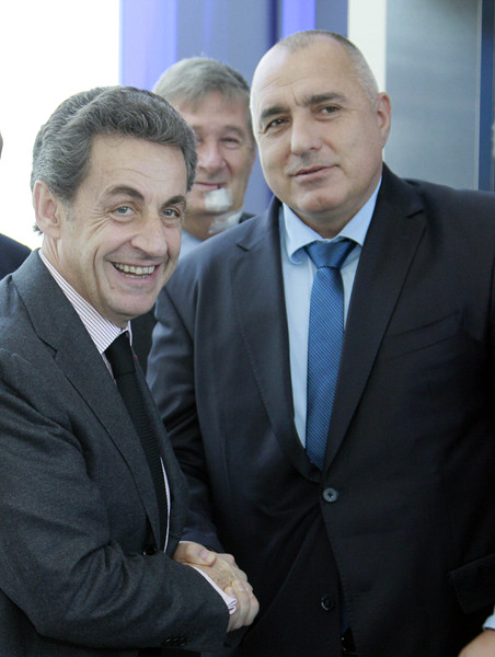 Бойко Борисов поздрави Никола Саркози за победата на партията му на местните избори
