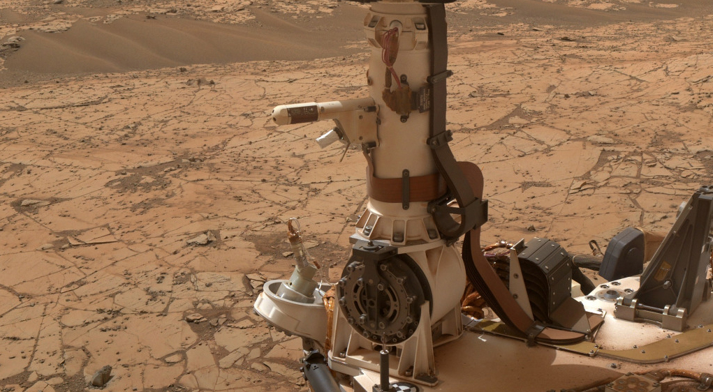 ”Кюриосити” е открил доказателства за вода в течно състояние на Марс
