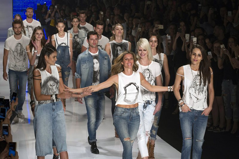 Жизел Бюндхен се сбогува с модния подиум
