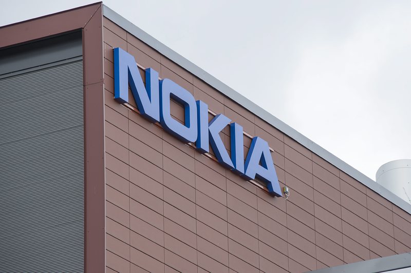 Телефоните с марка Nokia се завръщат през 2016