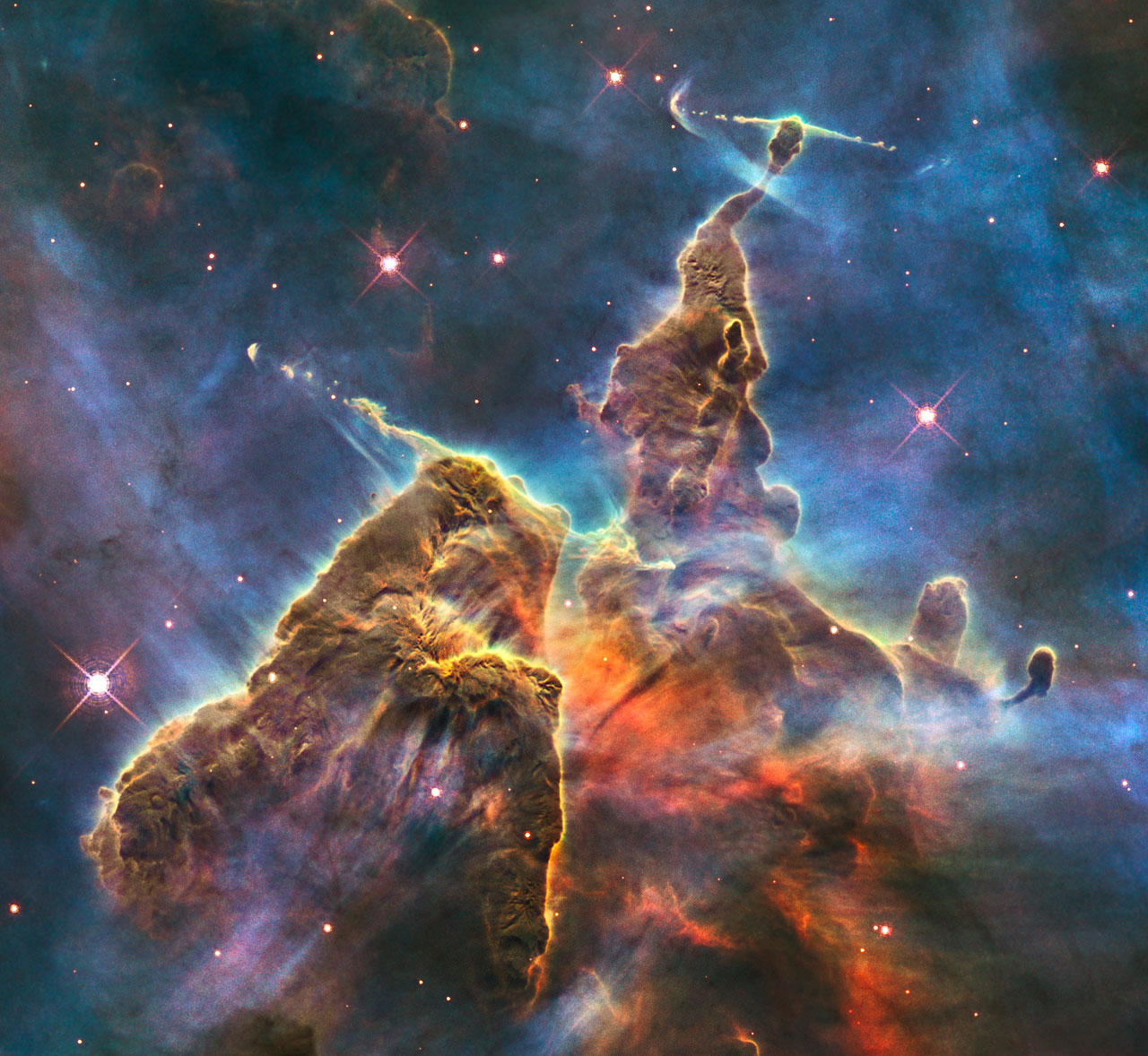 Снимки на ”Хъбъл”: Carina Nebula