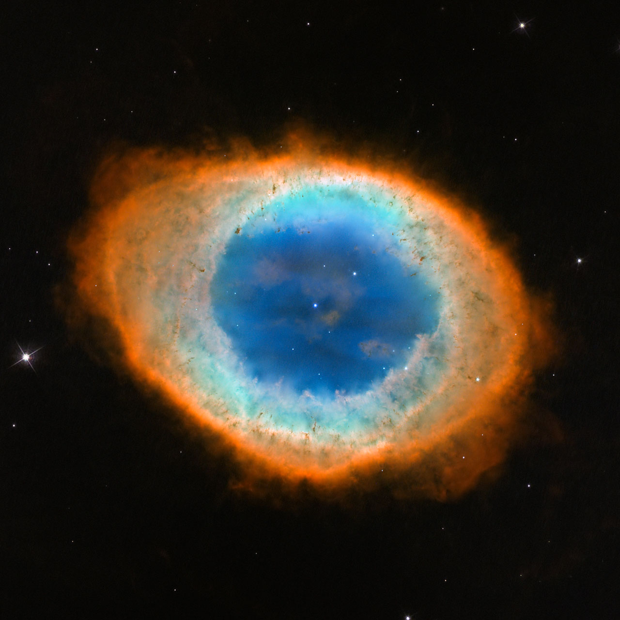 Снимки на ”Хъбъл”: Ring Nebula (Messier 57)
