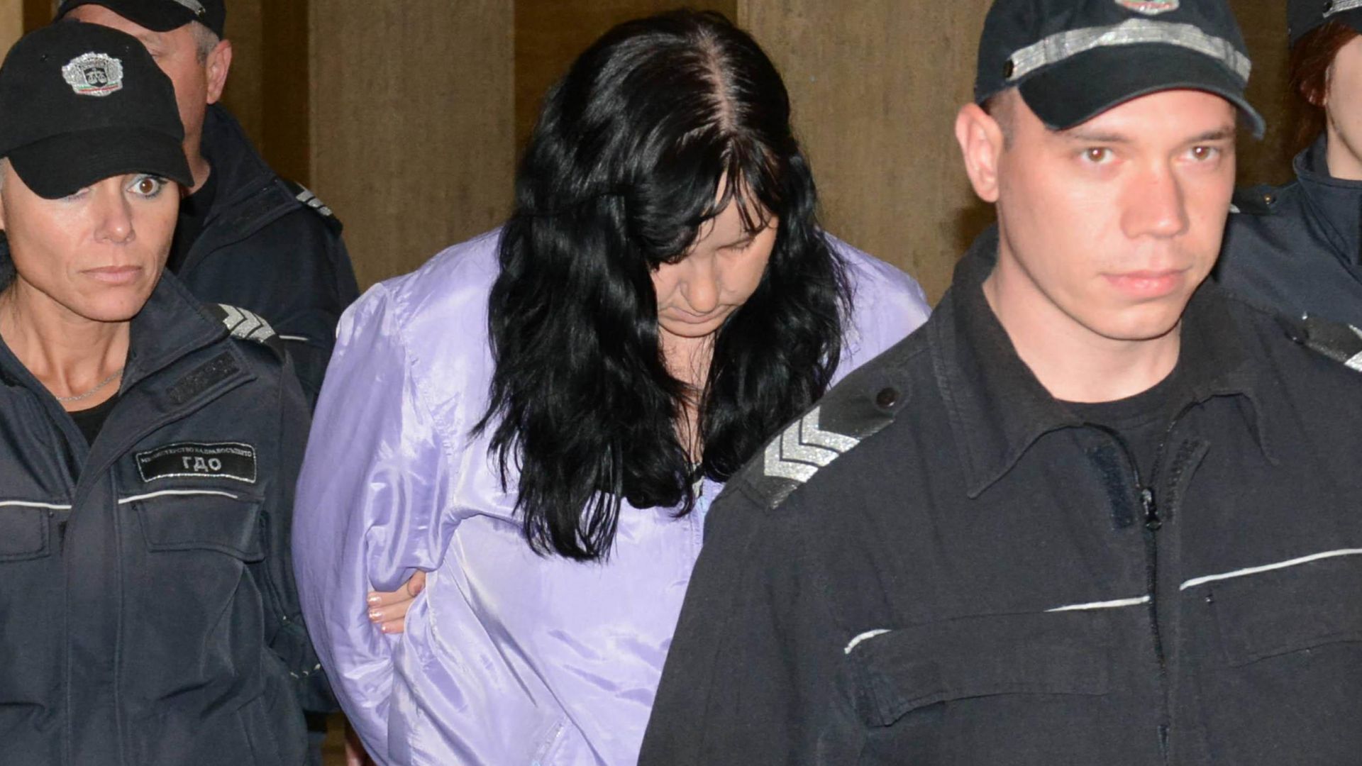 Делото срещу акушерката Емилия Ковачева започна на втора инстанция Тя