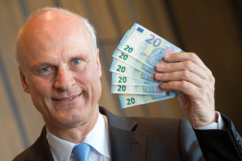 Новата 20-еврова банкнота ще бъде пусната в обращение на 25-и ноември
