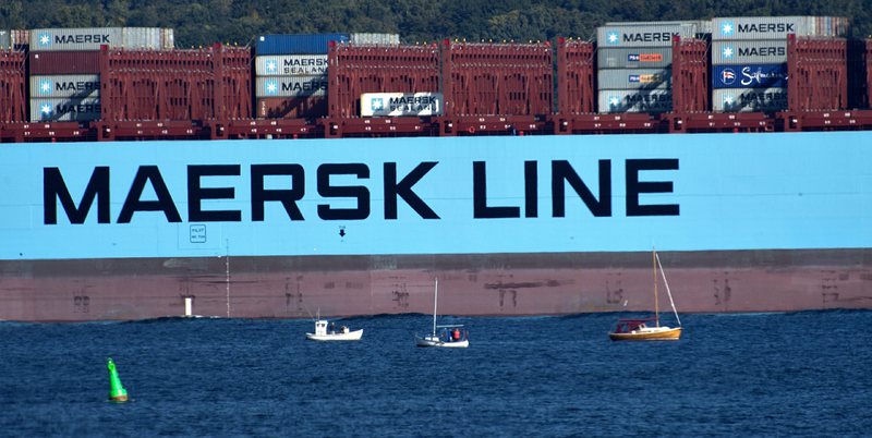 Моряците са здрави, а корабът ще бъде освободен, когато ”Мерск” заплати сължимото на иранската компания