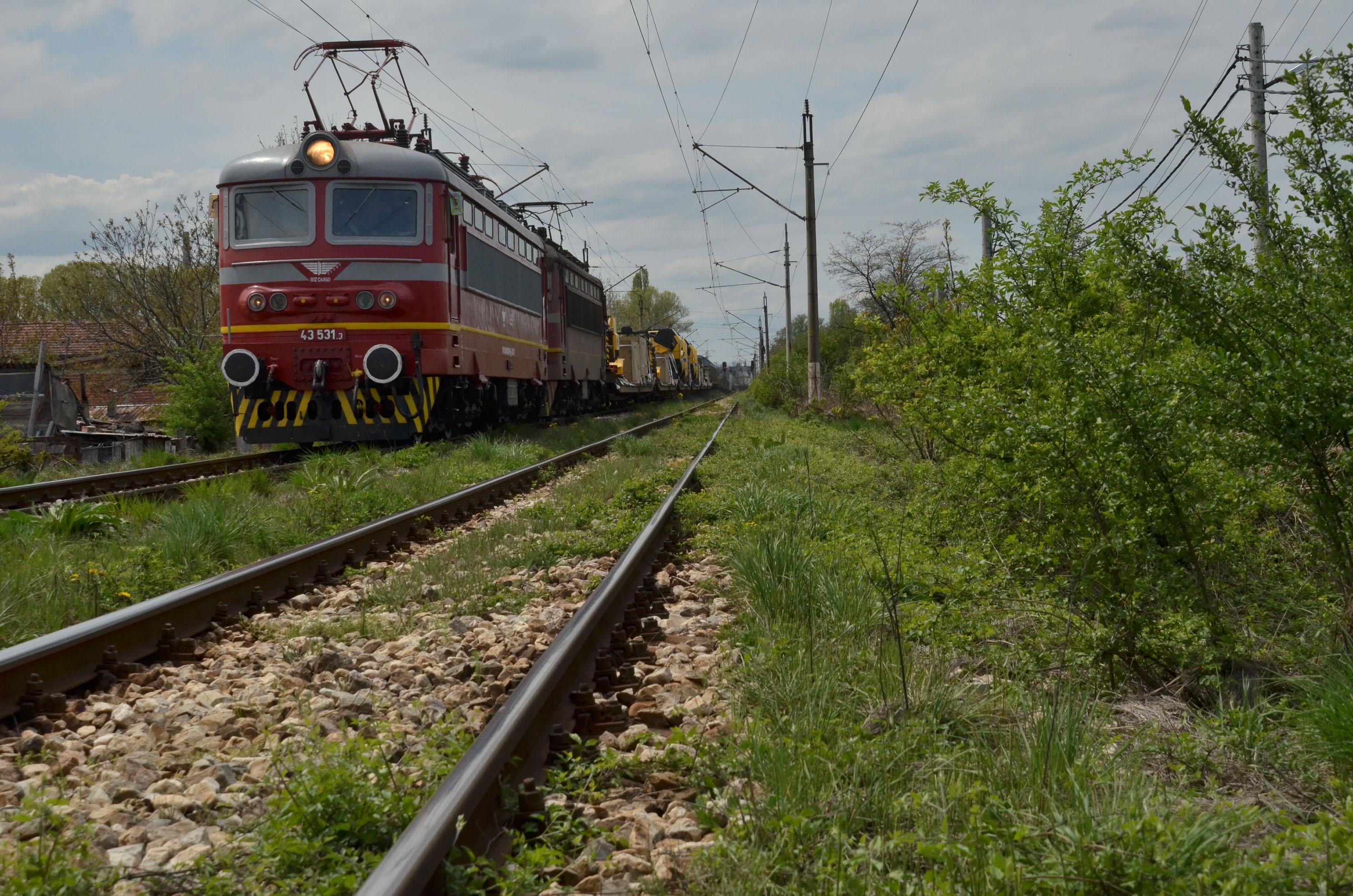 Дете на 1,5 г. бе открито мъртво до жп линия в София