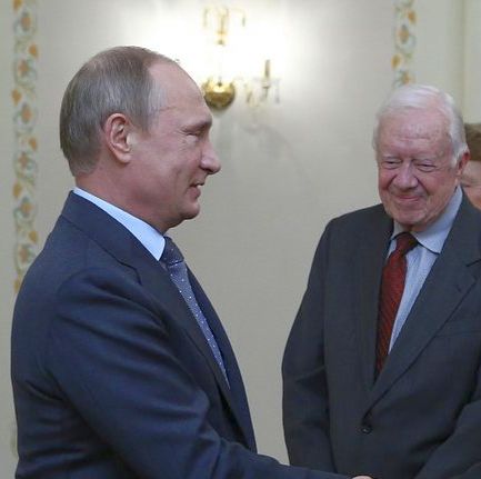 Путин посрещна в Москва Групата на старейшините