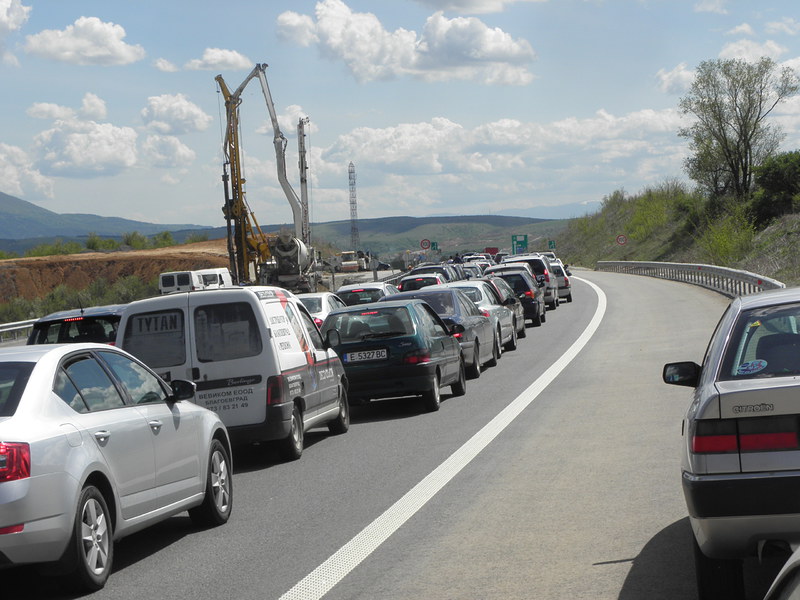 Очаква се интензивно движение днес по автомагистралите „Тракия”, „Хемус”, по трасето София - Кулата