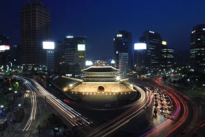 Автобус амфибия ще вози туристи в Сеул