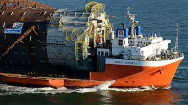 Шел започва проучване за нефт и газ в Черно море край Бургас