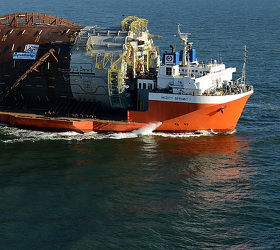 Шел започва проучване за нефт и газ в Черно море край Бургаз