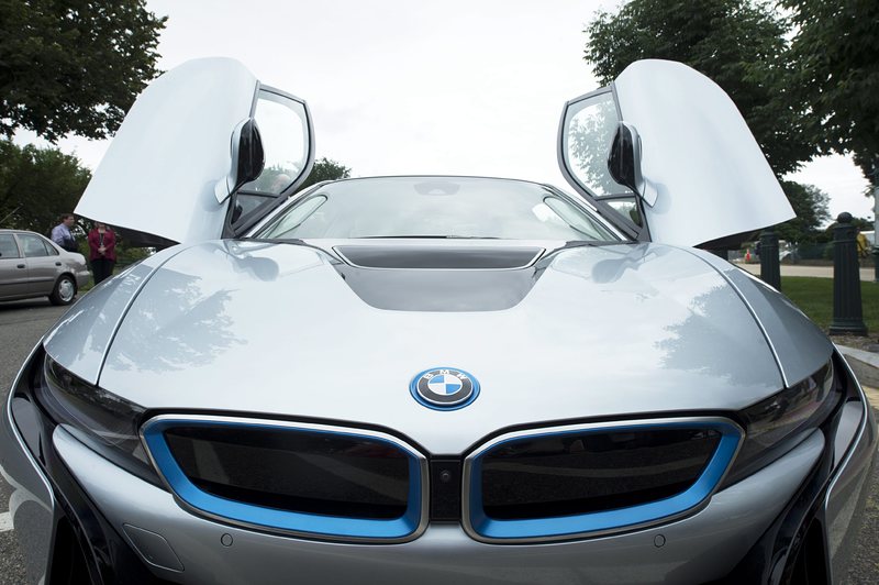 BMW отчете спад на печалбата