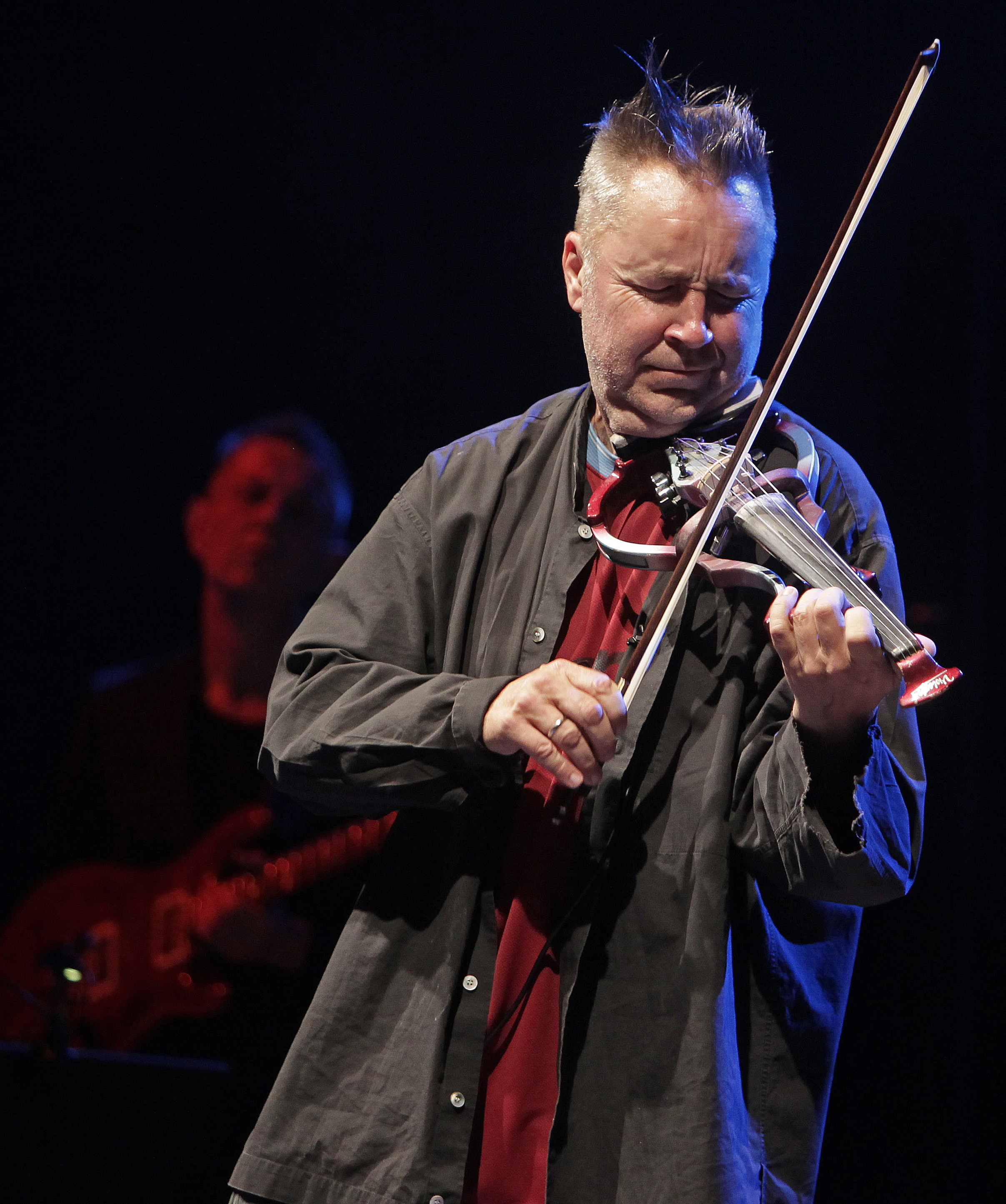 В рамките на Европейския музикален фестивал публиката ще види цигуларя Найджъл Кенеди