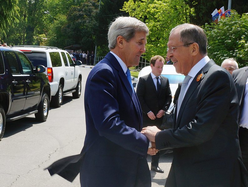 Джон Кери: Тормозят американски дипломати в Москва
