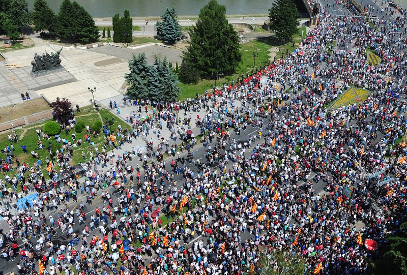 В края на протеста се очаква над 4500 души да останат на площада