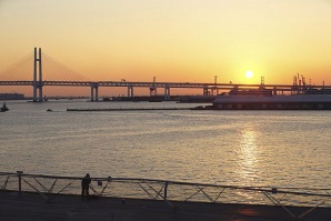 Япония гради най-големия в света плаващ соларен парк