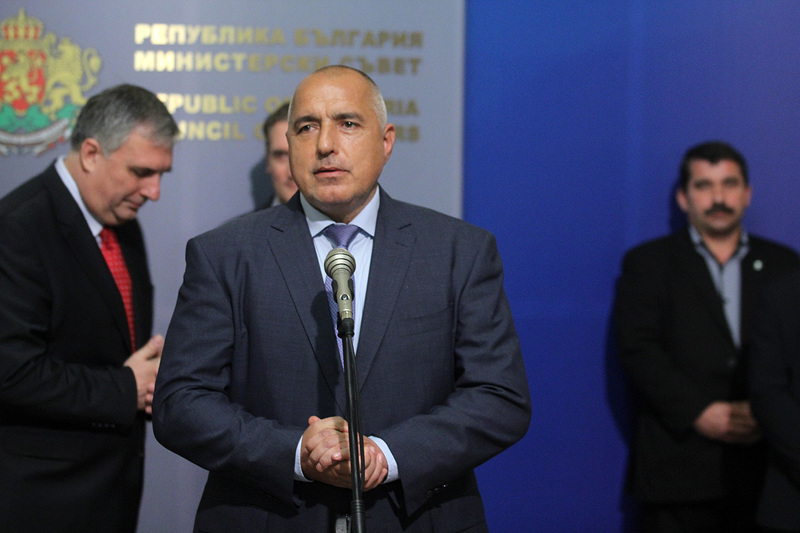 Вицепремиерът Калфин излиза от кабинета ”Борисов 2”, след като АБВ оттегли подкрепата си