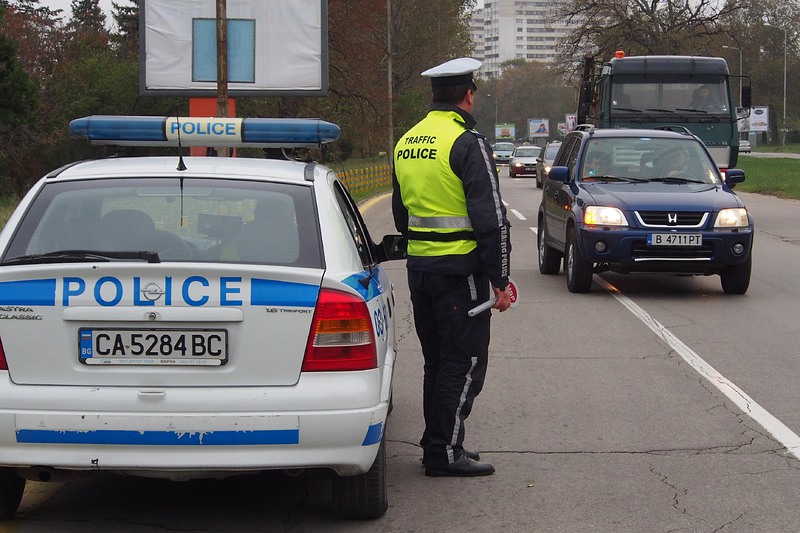 Полицията в Бургас и Варна иззе голямо количество контрабандна стока