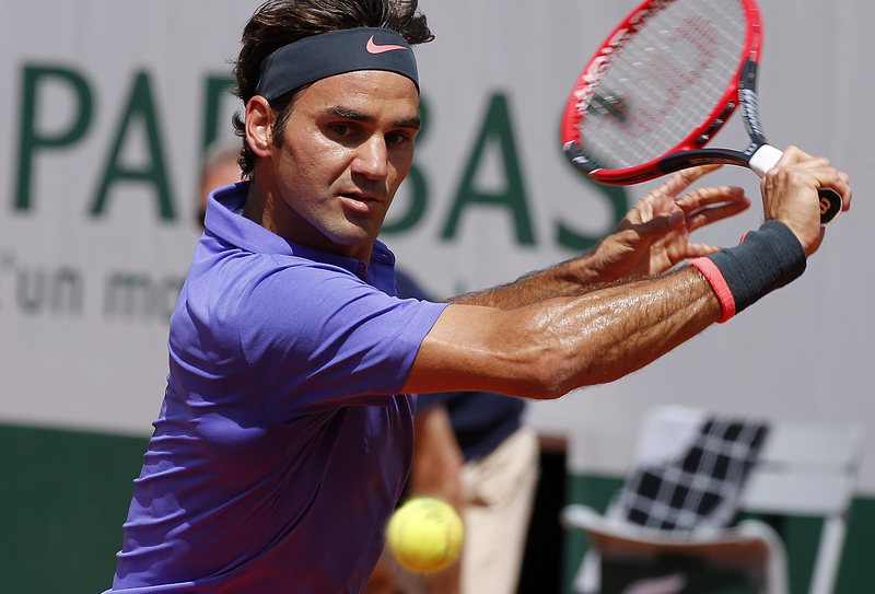 Роджър Федерер се класира за втория кръг в Париж
