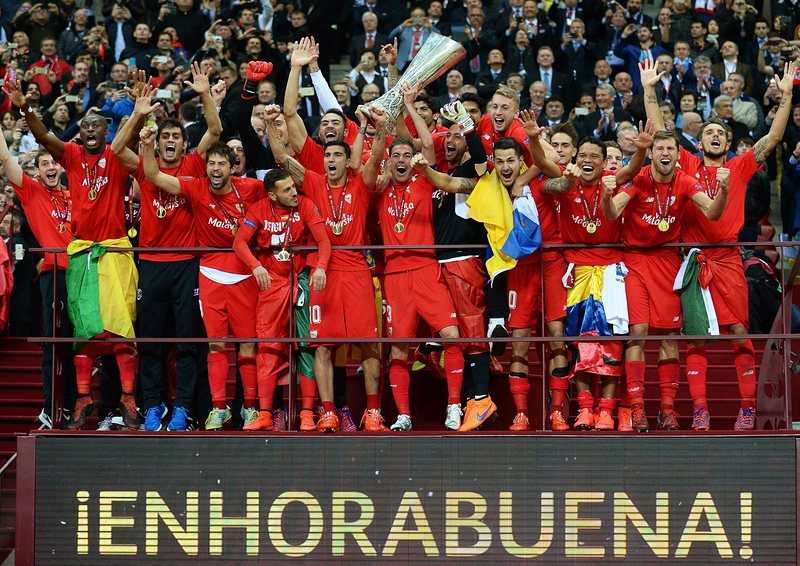 Севиля триумфира в Лига Европа сезон 2014/2015