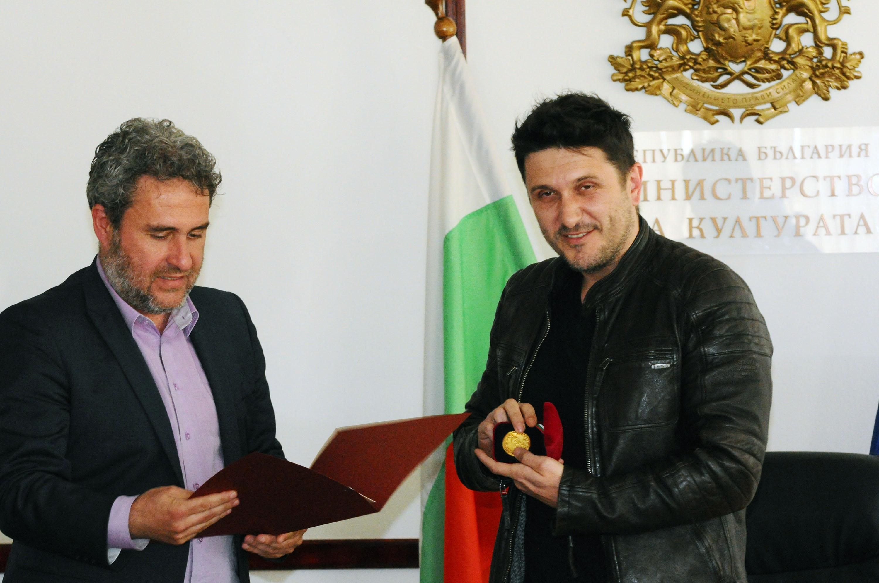 Заместник-министърът на културата Боил Банов и Асен Блатечки