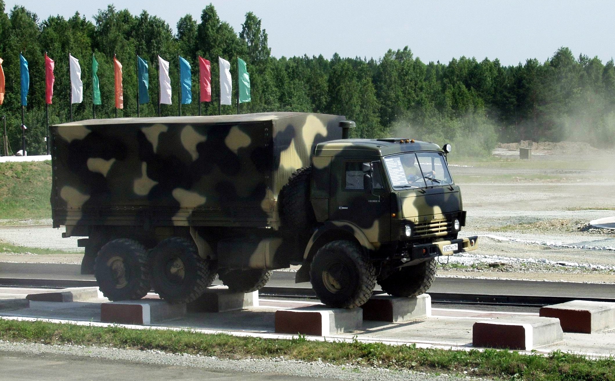 КАМАЗ е създал първия прототип на самоуправляващ се камион