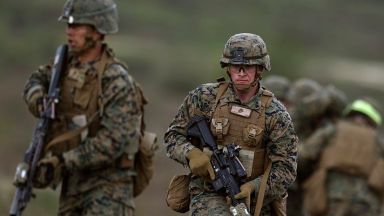 От САЩ: По-добре да върнем войските, отколкото да чакаме дълговата криза
