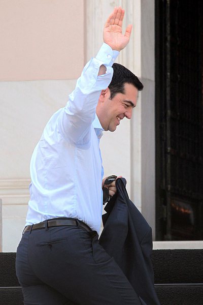 Премиерът Алексис Ципрас не е категоричен ще подаде ли оставка, ако отговорът на мнозинството гърци е ”да”