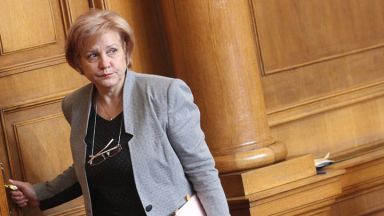 Менда Стоянова: Ако не въведем лимит за обезщетенията, ГО ще скочи