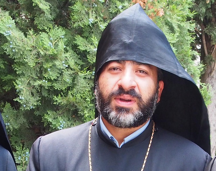 Архимандрит Исахак Похосян е новият архиерей на Арменската апостолическа православна църква
