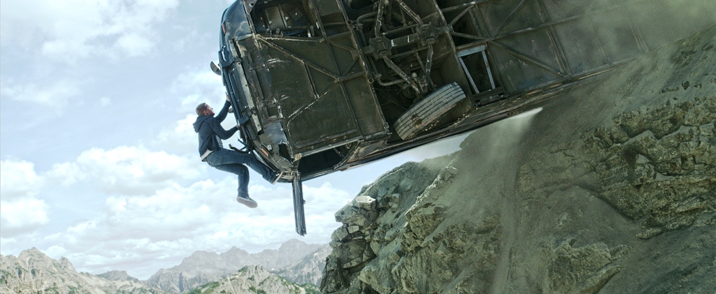 ”Бързи и яростни 7”