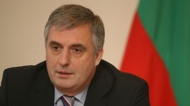 Ивайло Калфин: ТПТИ носи повече вреди за България, отколото ползи