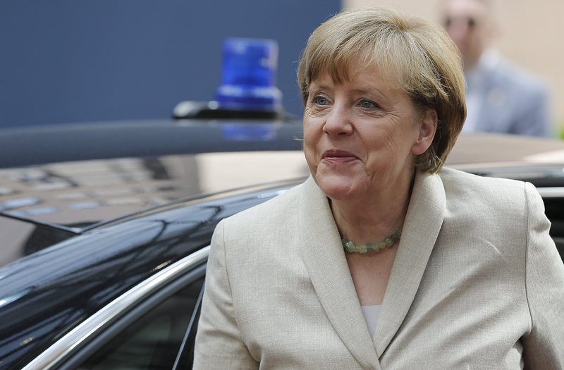 Ангела Меркел призова Алексис Ципрас да приеме предложението
