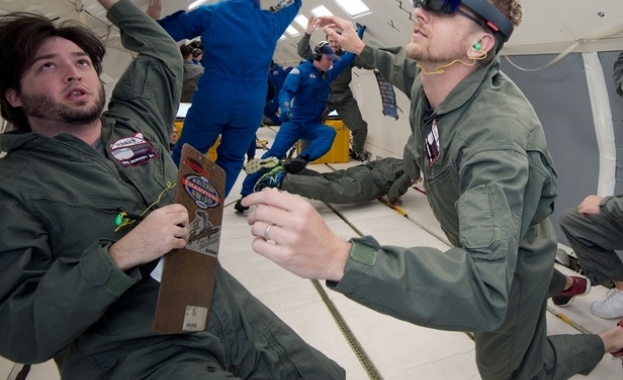 Астронавтите на МКС ще сложат очила HoloLens