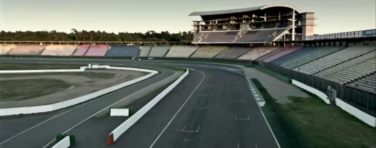 Mercedes-AMG: Идва нещо бързо (видео)
