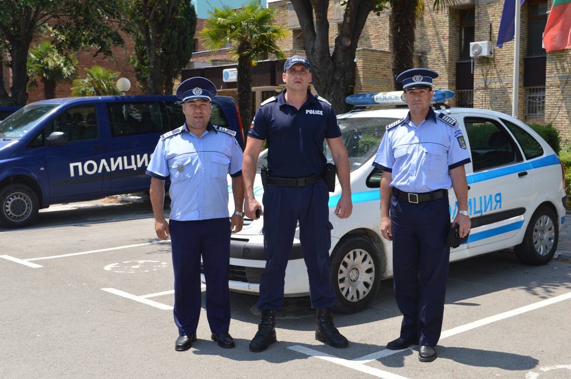 През първата смяна в Несебър ще работят румънските полицаи Флорин Нарчис Ангел и Бейхан Мустафа