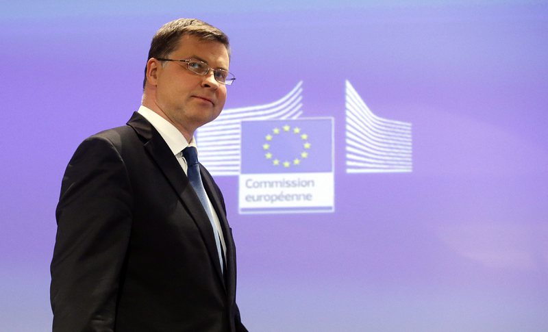 Валдис Домбровскис: Стабилността на еврозоната не е под въпрос