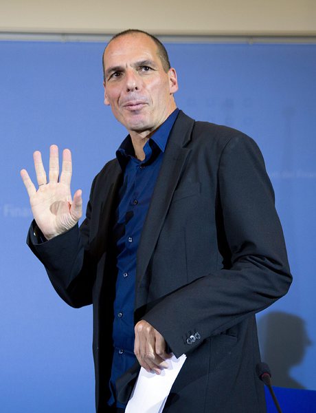 Янис Варуфакис подаде оставка като министър на финансите на Гърция