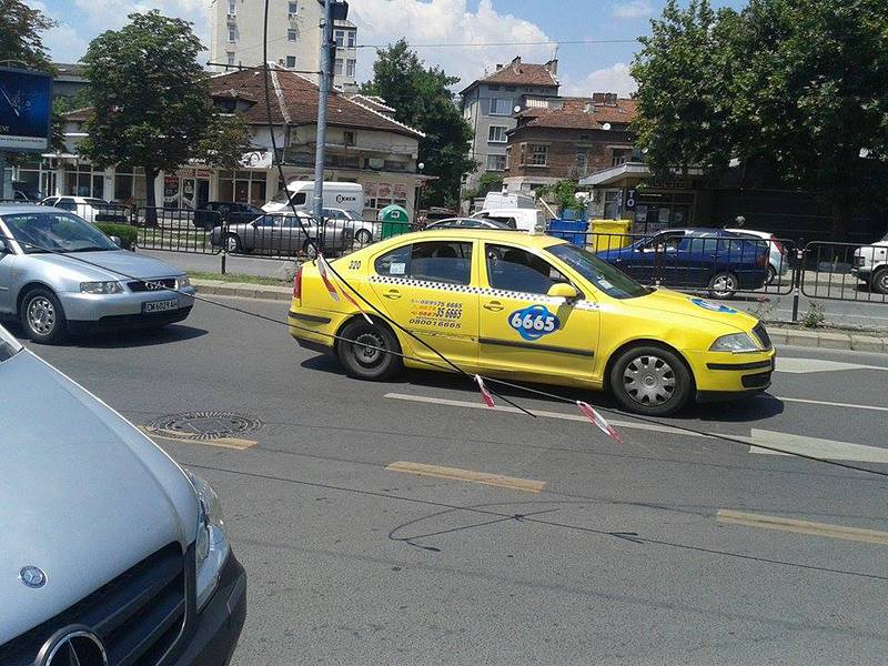 Пловдив се обслужва от общо 1700 таксиметрови автомобила