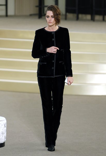 Кристен Стюарт на ревюто на Шанел в Париж