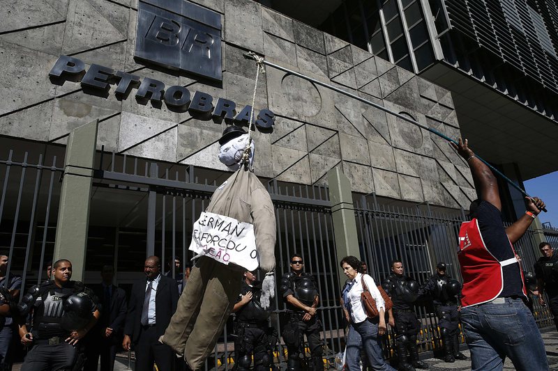 Иск за $98 млрд. към Petrobras за ”Операция автомивка”